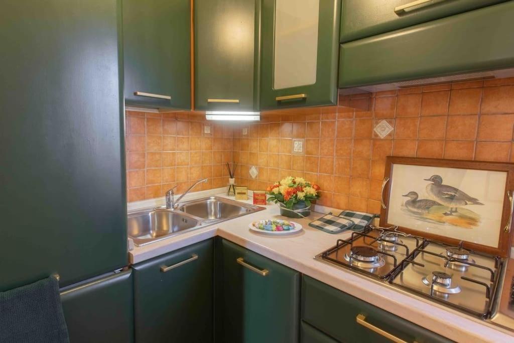 Apartament Torre Delle Rondini Castelnuovo di Farfa Zewnętrze zdjęcie