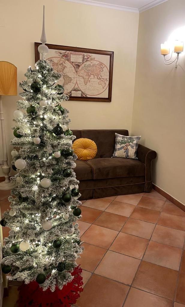 Apartament Torre Delle Rondini Castelnuovo di Farfa Zewnętrze zdjęcie